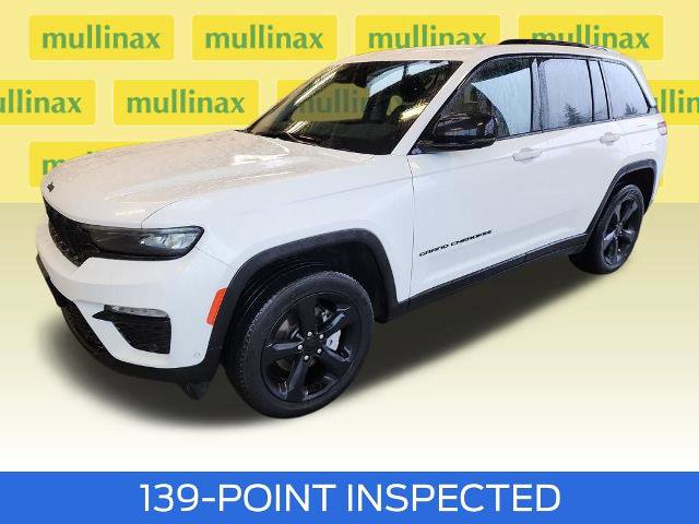 Used 2023 Jeep Grand Cherokee Limited w/ Luxury Tech Group II image 15