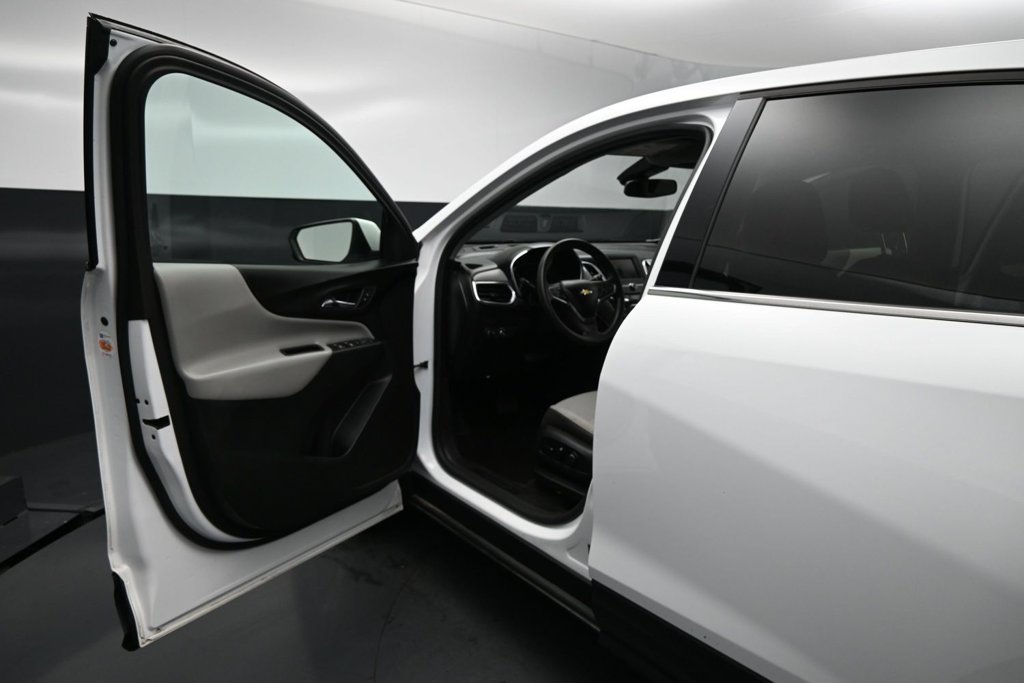 Used 2020 Chevrolet Equinox LT AWD/4WD image 9