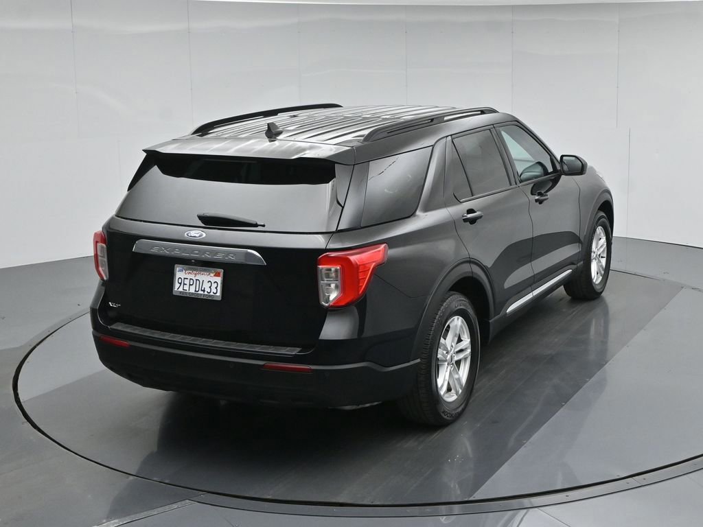 Certified 2022 Ford Explorer XLT image 13