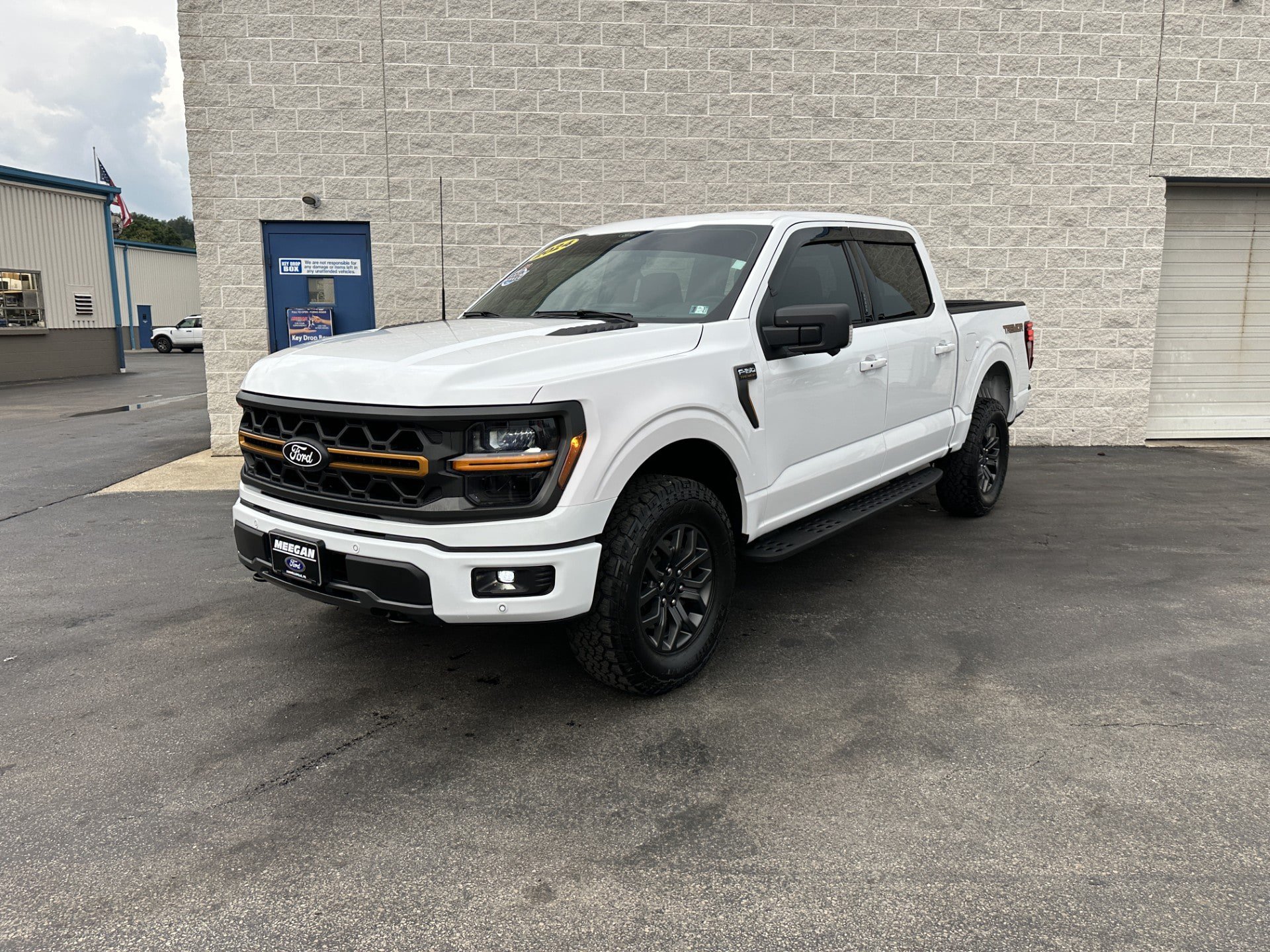 Certified 2024 Ford F150 Tremor w/ Bed Utility Package AWD/4WD image 2