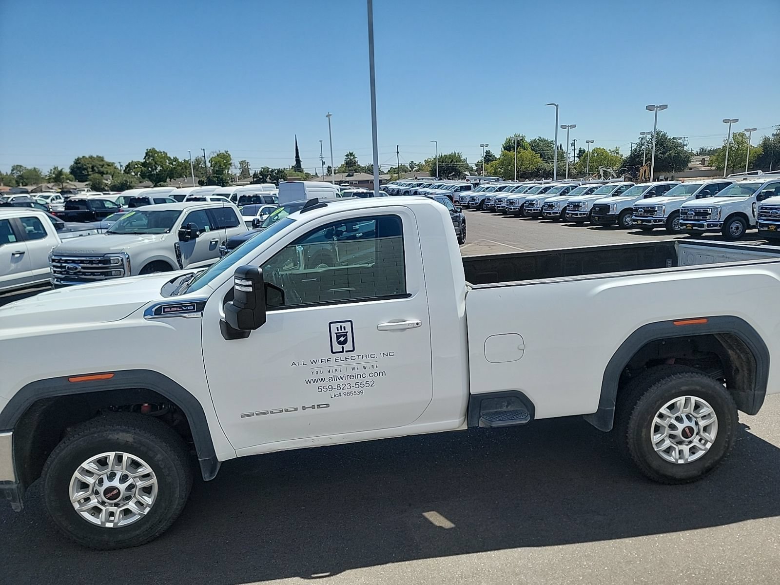 Used 2022 GMC Sierra 2500 SLE w/ SLE Convenience Package AWD/4WD image 7