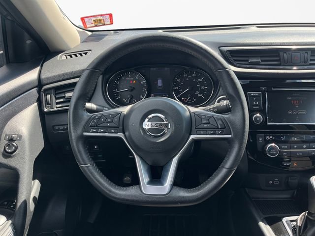Used 2019 Nissan Rogue SV AWD/4WD image 12