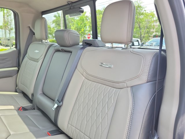 Certified 2025 Ford F350 Platinum w/ Platinum Plus Package AWD/4WD image 12