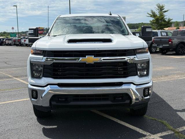 Used 2025 Chevrolet Silverado 2500 LT w/ Convenience Package AWD/4WD image 9