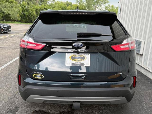 Certified 2024 Ford Edge SEL w/ Convenience Package AWD/4WD image 4