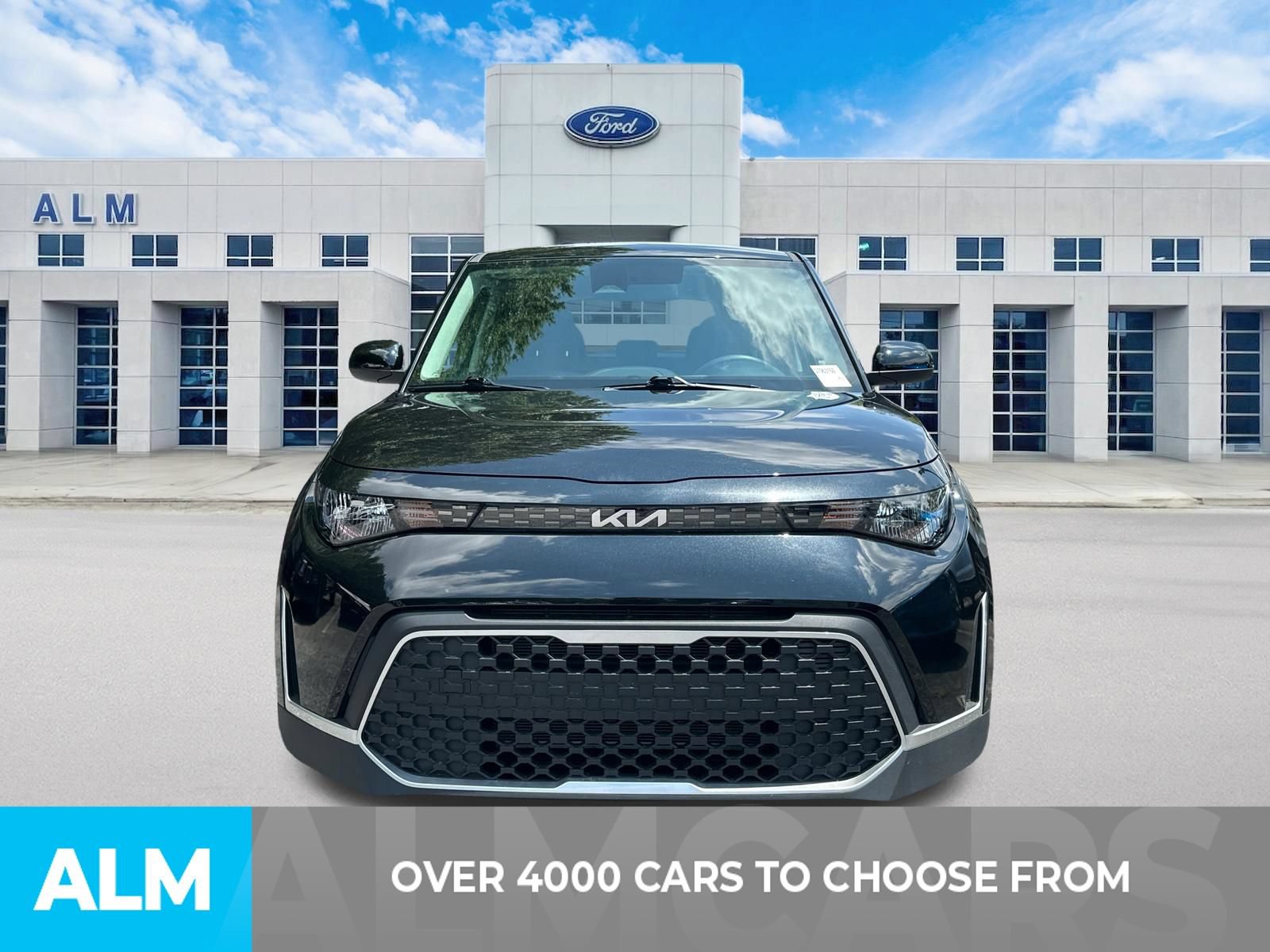 Used 2025 Kia Soul LX w/ LX Technology Package FWD video 2