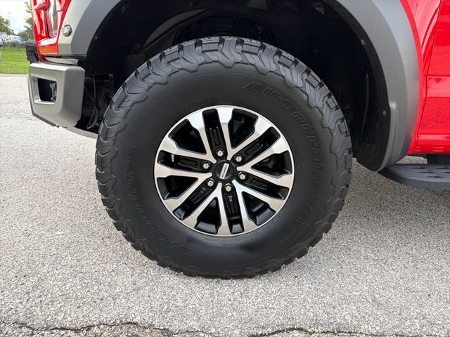 Certified 2019 Ford F150 Raptor w/ Equipment Group 801A Mid AWD/4WD image 23