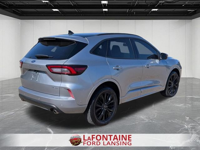 Certified 2024 Ford Escape ST-Line Elite w/ Premium Technology Package AWD/4WD image 5
