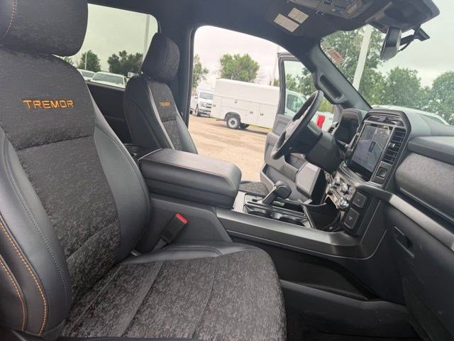 Certified 2025 Ford F150 Tremor w/ Tow/Haul Package AWD/4WD image 36