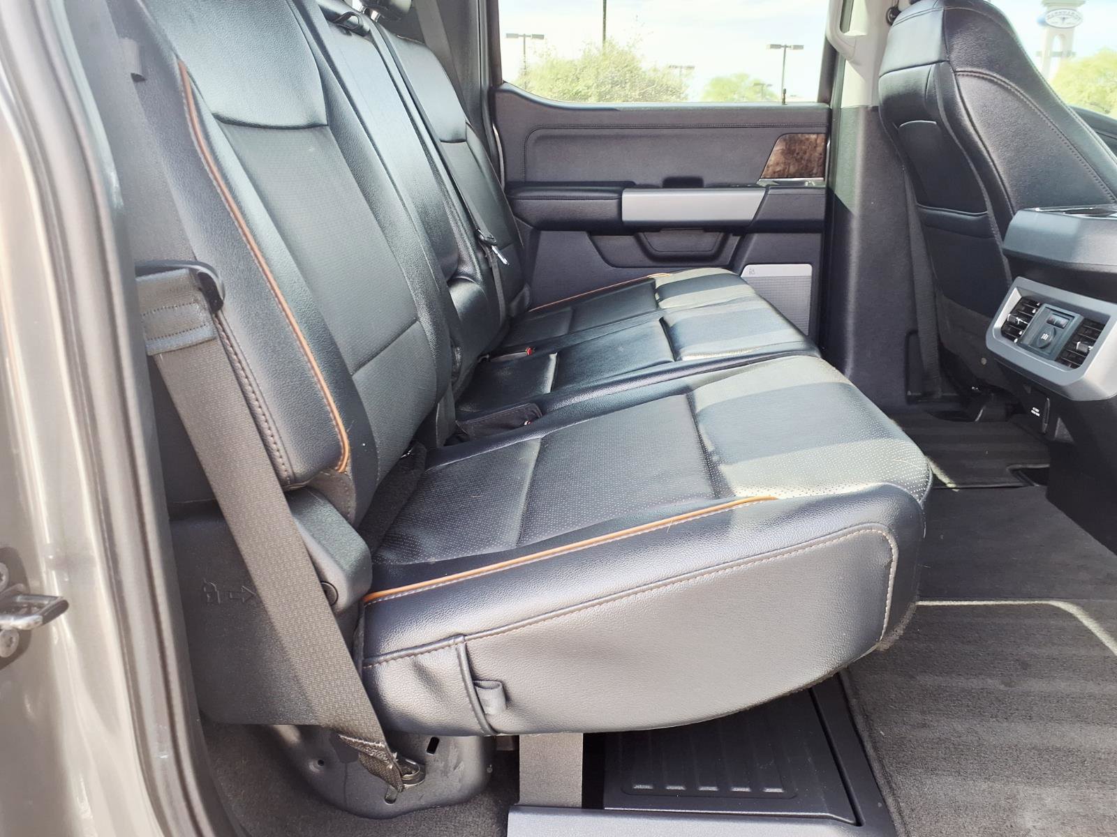 Certified 2025 Ford F250 Lariat w/ Lariat Ultimate Package AWD/4WD image 14