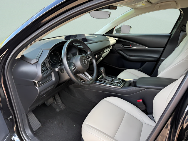 Used 2023 MAZDA CX-30 AWD 2.5 S w/ Preferred Package image 4