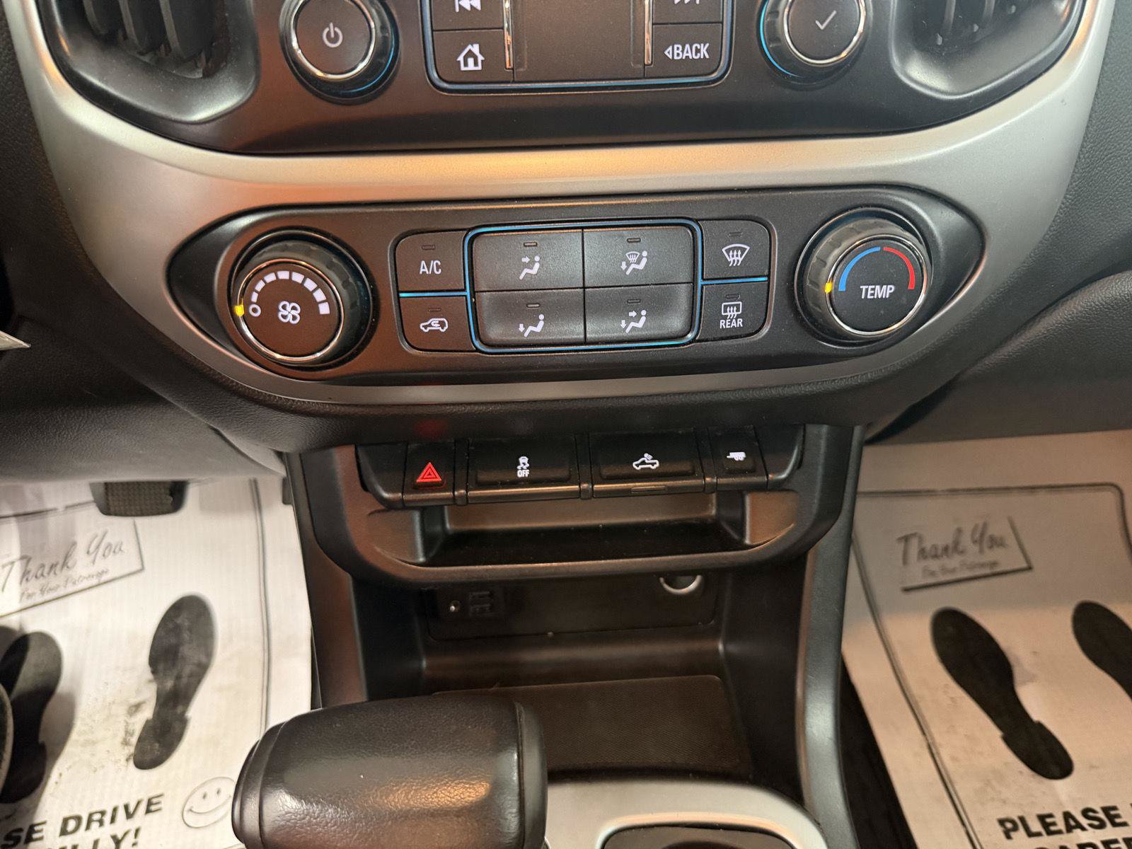 Used 2021 Chevrolet Colorado LT w/ LT Convenience Package AWD/4WD image 18