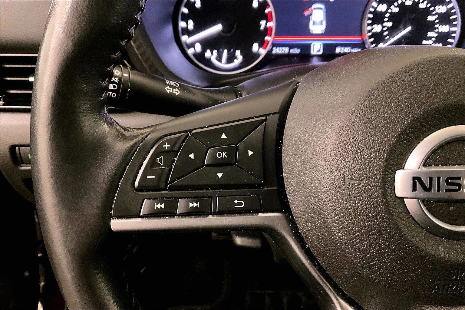 Used 2023 Nissan Sentra SV w/ All-Weather Package image 17