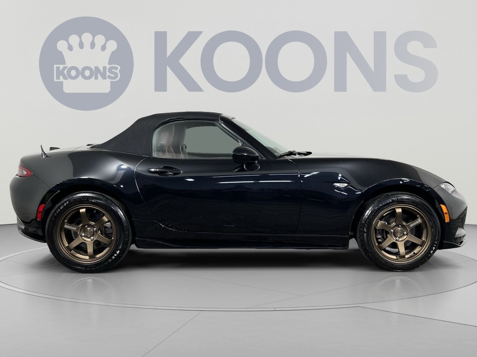 Used 2020 MAZDA MX-5 Miata Grand Touring RWD image 12