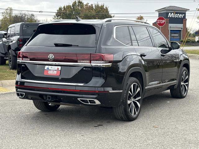 Used 2024 Volkswagen Atlas SEL Premium R-Line image 5