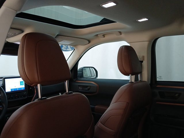 Certified 2023 Ford Bronco Sport Outer Banks w/ Tech Package image 26