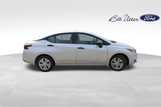 Used 2021 Nissan Versa S image 6