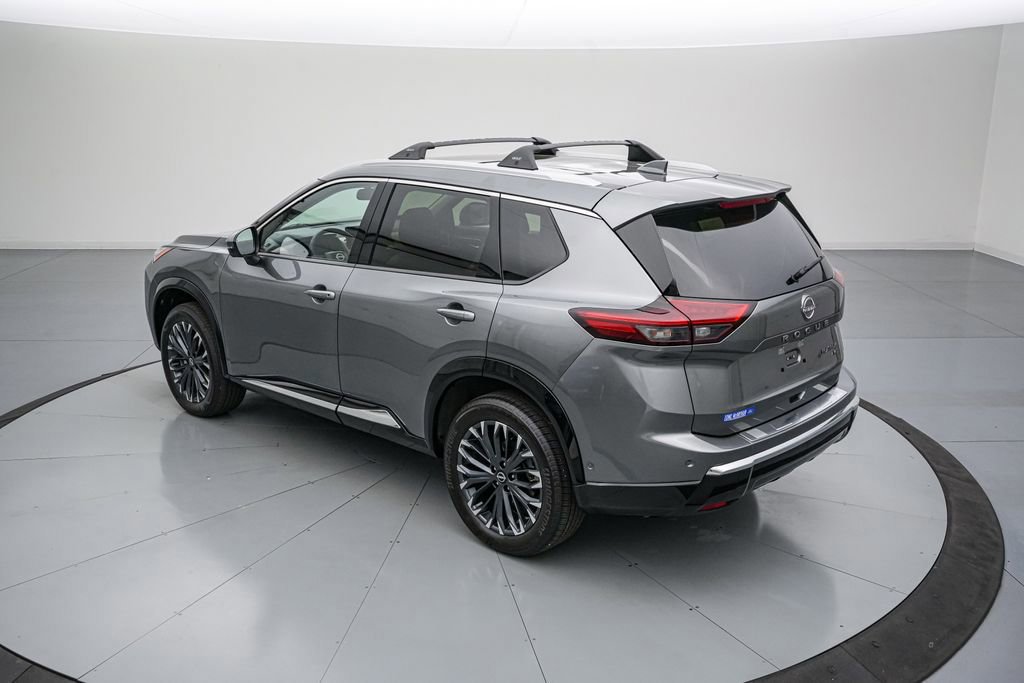 Used 2025 Nissan Rogue Platinum AWD/4WD image 3