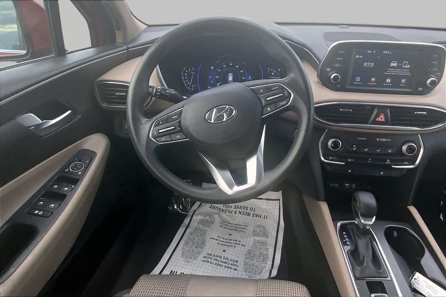 Used 2019 Hyundai Santa Fe SEL FWD image 5