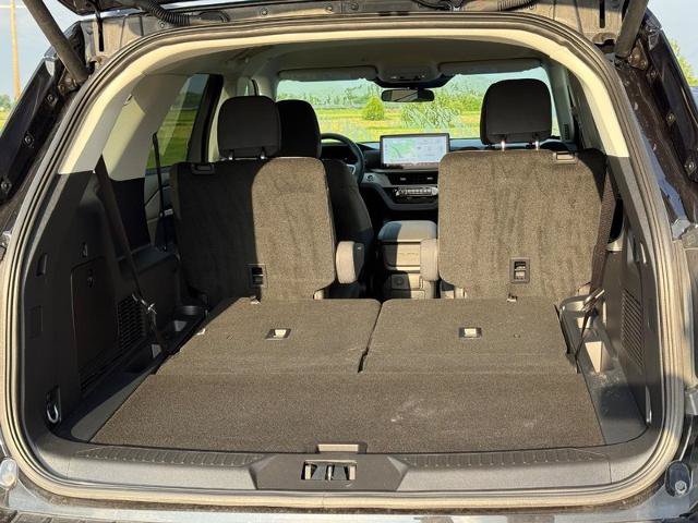 Certified 2026 Ford Explorer Active AWD/4WD image 6