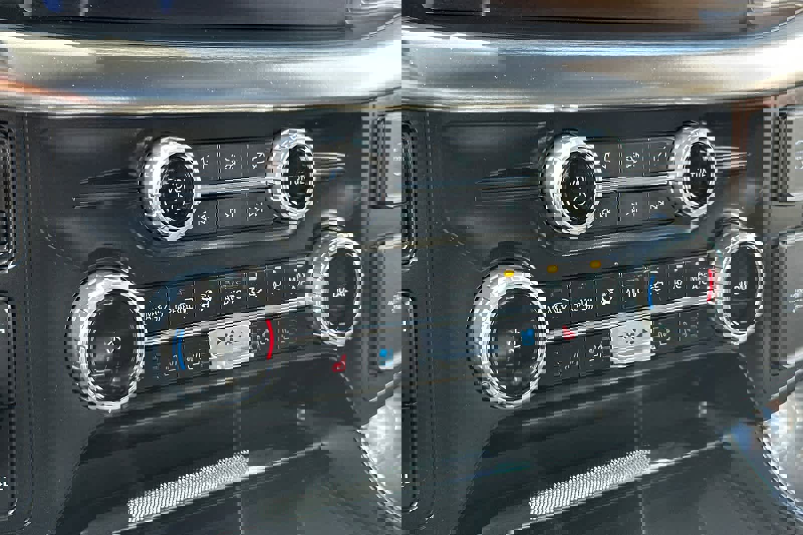 Certified 2023 Ford F150 Lariat w/ Equipment Group 502A High image 20