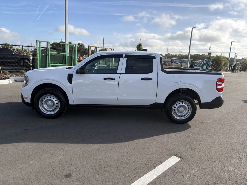 Certified 2025 Ford Maverick XL w/ Equipment Group 102A image 7