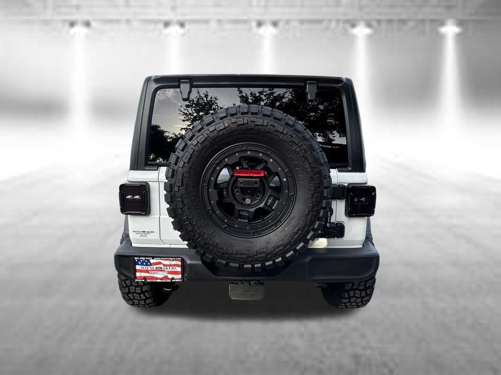 Used 2022 Jeep Wrangler Sport AWD/4WD image 5