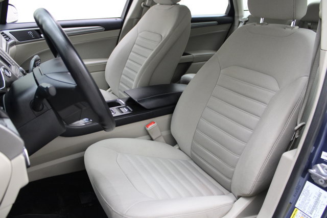 Certified 2018 Ford Fusion SE FWD image 7
