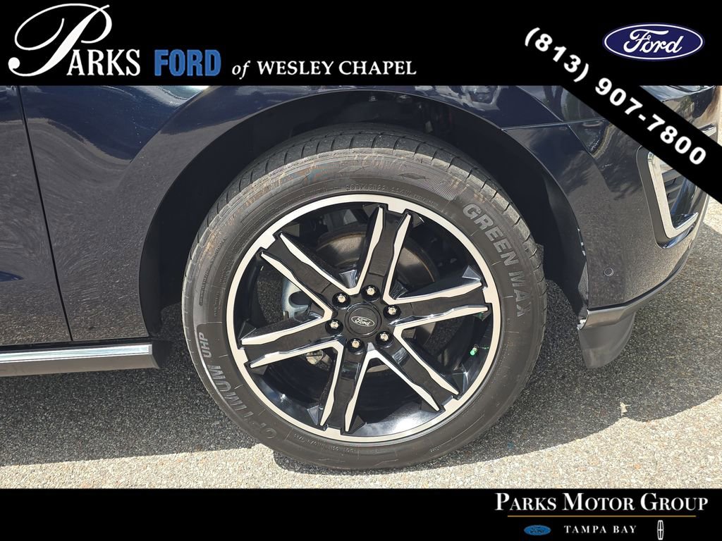 Certified 2021 Ford Expedition Limited image 35