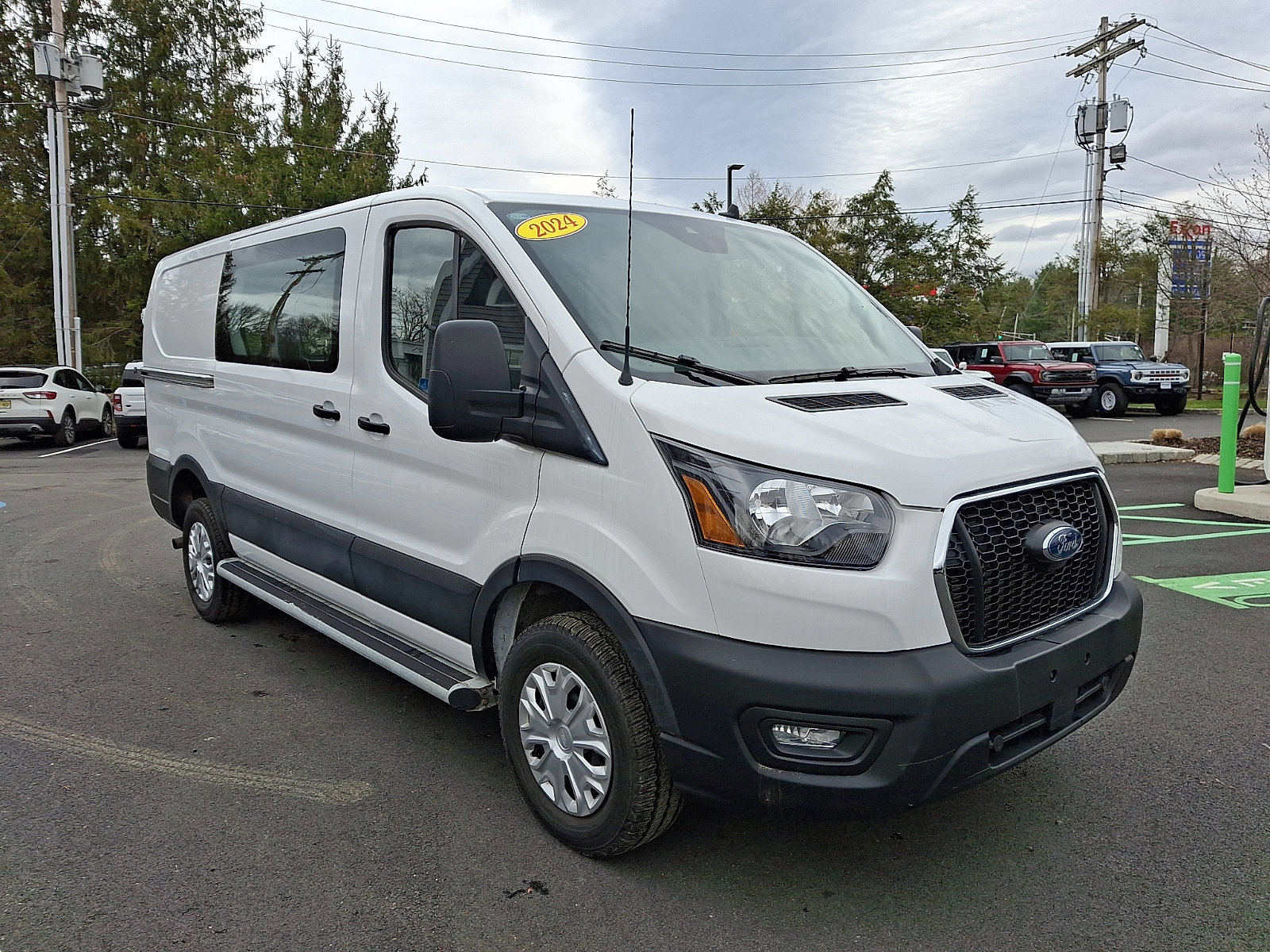 Certified 2024 Ford Transit 250 Low Roof w/ Exterior Upgrade Package image 7