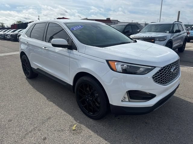 Certified 2024 Ford Edge SEL w/ Convenience Package AWD/4WD image 8