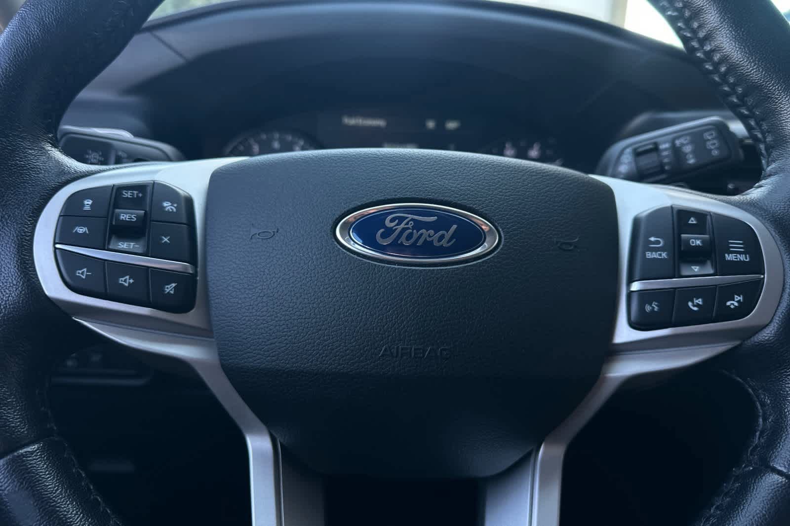 Certified 2021 Ford Explorer Limited w/ Hybrid Equipment Group 310A image 24