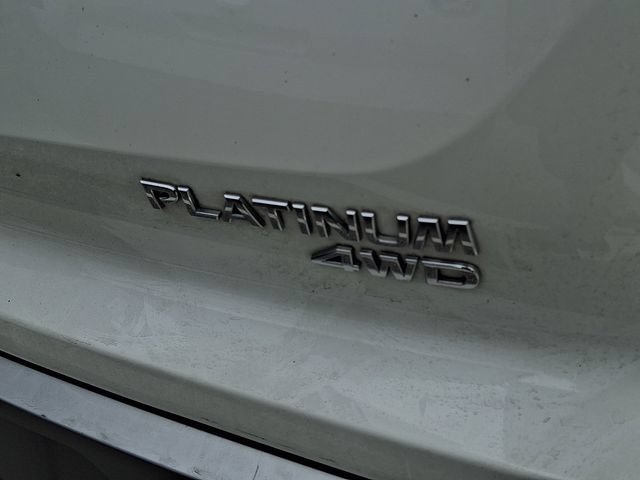 Used 2024 Nissan Pathfinder Platinum w/ Cargo Package AWD/4WD image 15