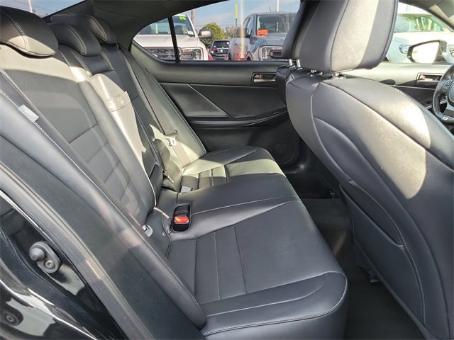 Used 2023 Lexus IS 500 image 28