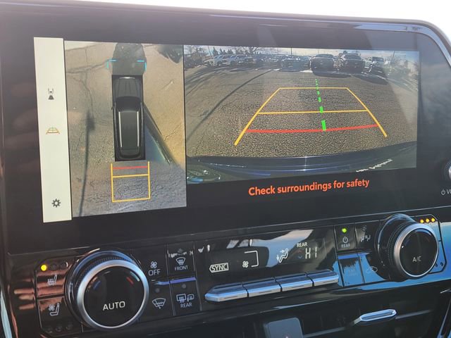 Used 2023 Toyota Highlander Limited image 23