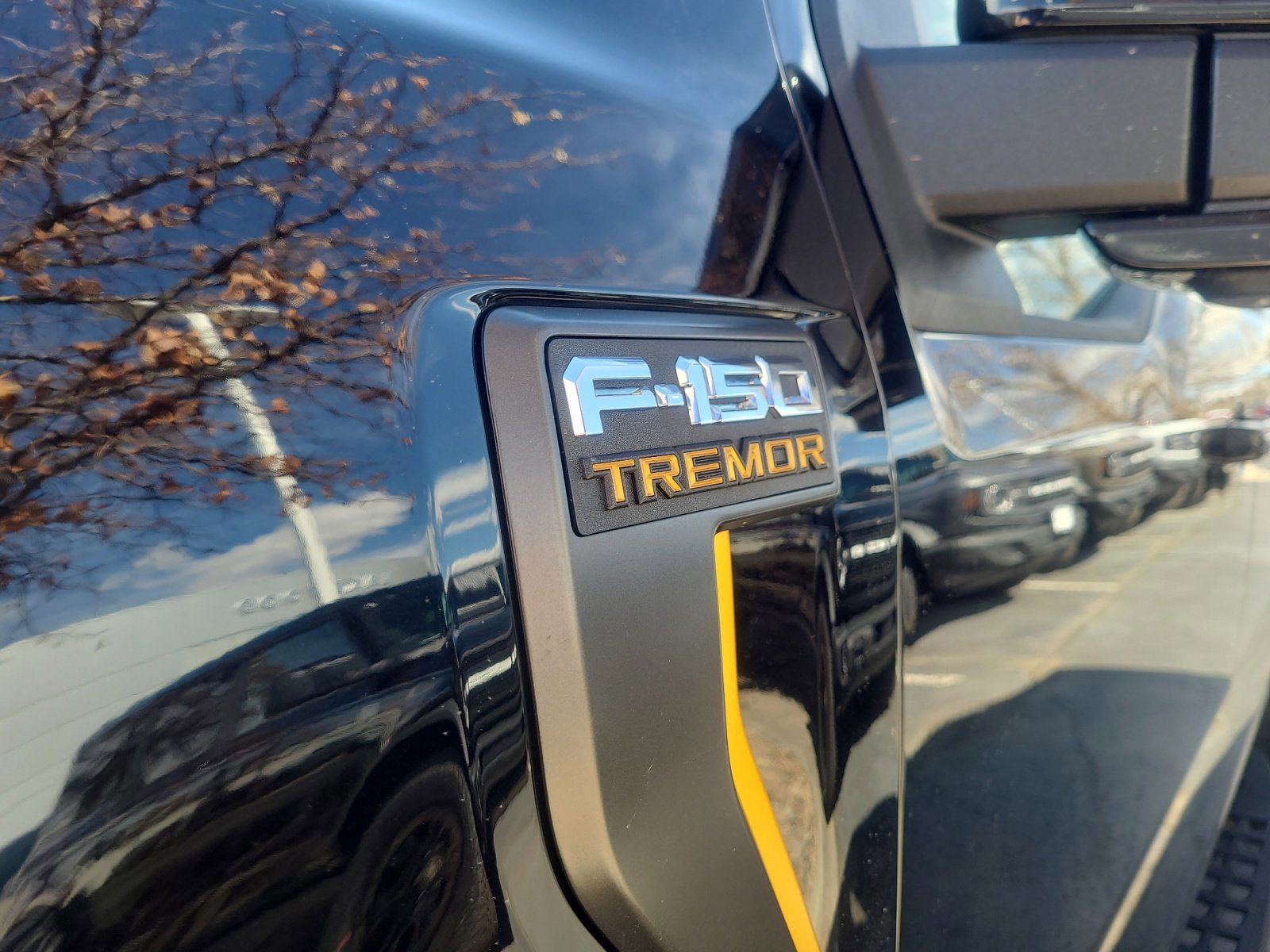 Certified 2022 Ford F150 Tremor w/ Equipment Group 402A High image 24