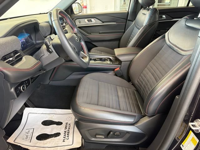 Certified 2025 Ford Explorer ST-Line AWD/4WD image 20