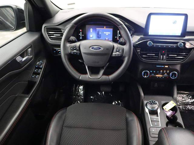 Certified 2025 Ford Escape ST-Line Select AWD/4WD image 15