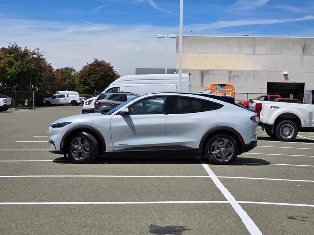 Certified 2021 Ford Mustang Mach-E Select RWD image 3