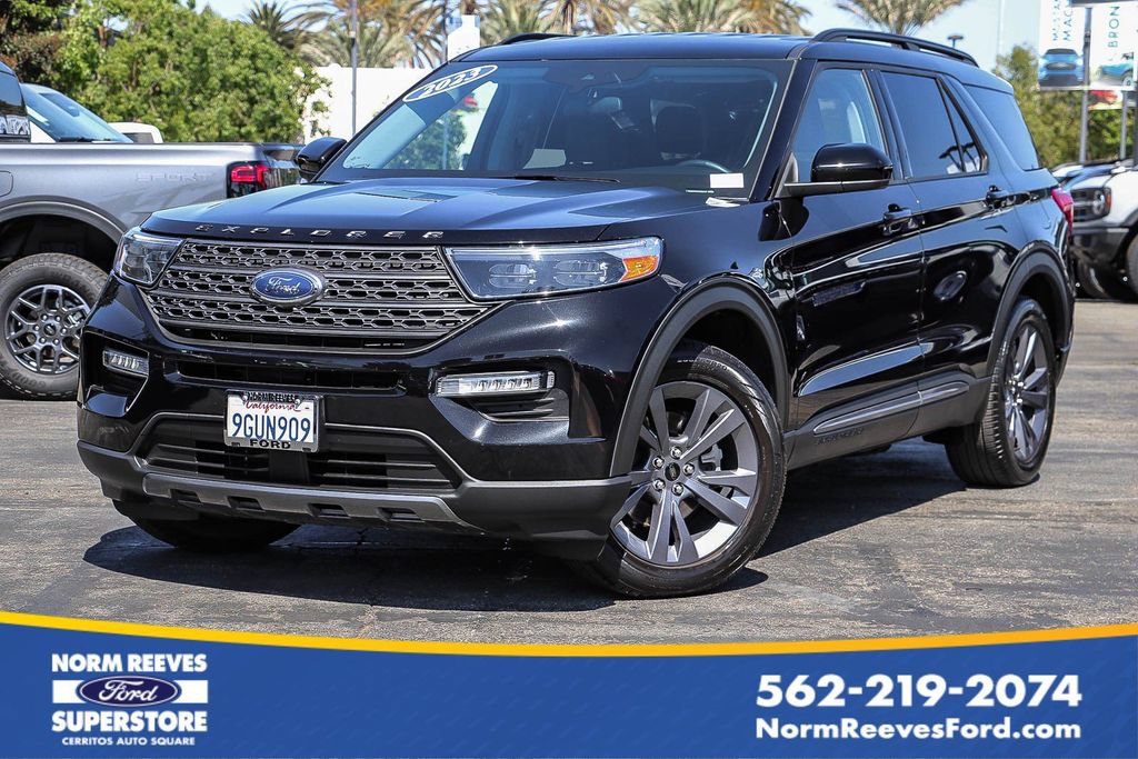 Certified 2023 Ford Explorer XLT w/ Equipment Group 202A