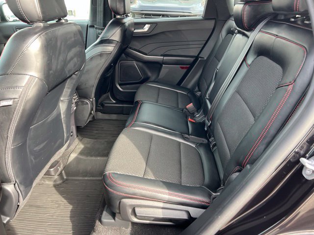 Certified 2024 Ford Escape ST-Line w/ Tech Pack #1 AWD/4WD image 19