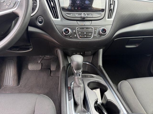 Used 2024 Chevrolet Malibu LT FWD image 11