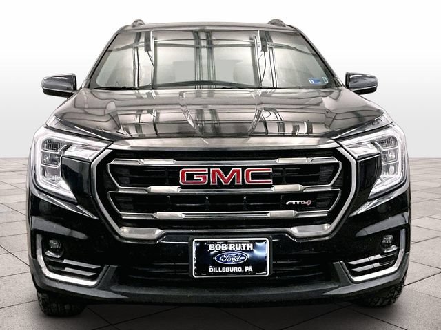 Used 2023 GMC Terrain AT4 AWD/4WD image 3