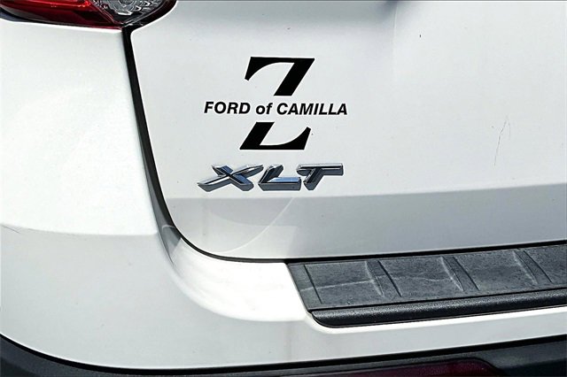 Certified 2022 Ford Explorer XLT w/ Equipment Group 202A image 8