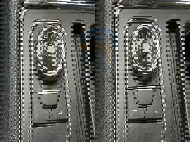 Certified 2024 Ford Expedition Max XLT image 31