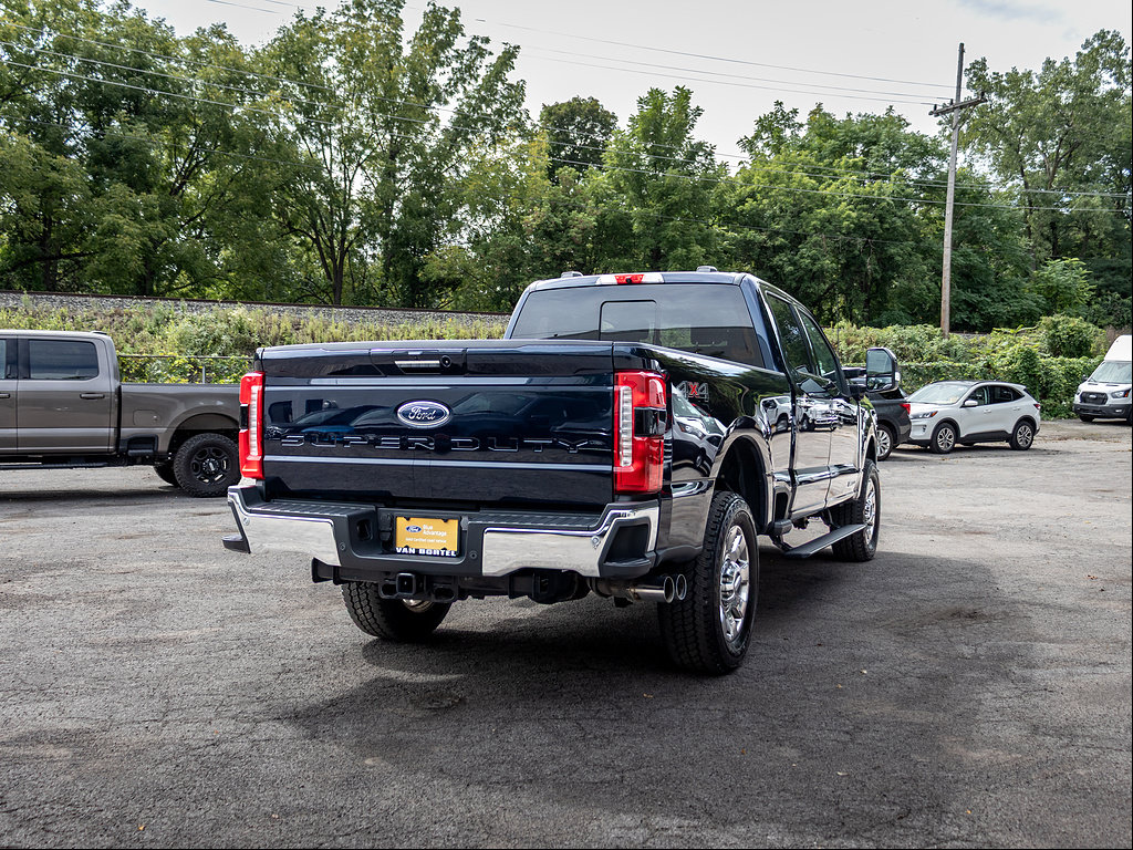 Certified 2023 Ford F250 Lariat w/ Lariat Ultimate Package AWD/4WD image 7