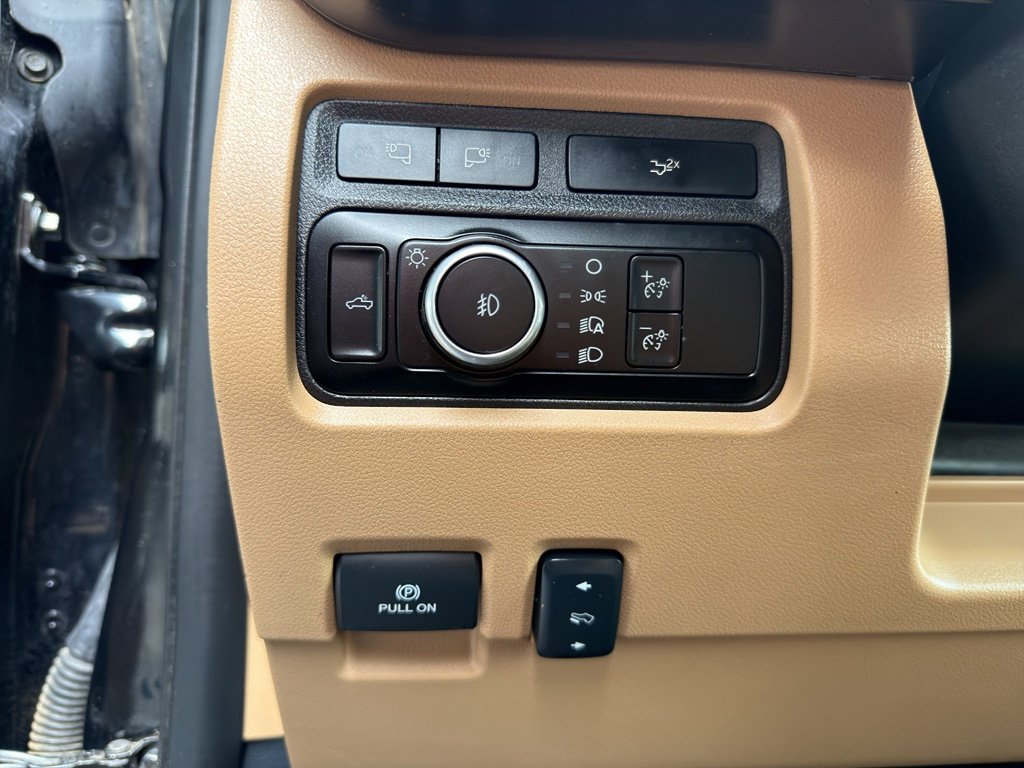 Certified 2024 Ford F250 Lariat w/ Lariat Ultimate Package AWD/4WD image 23