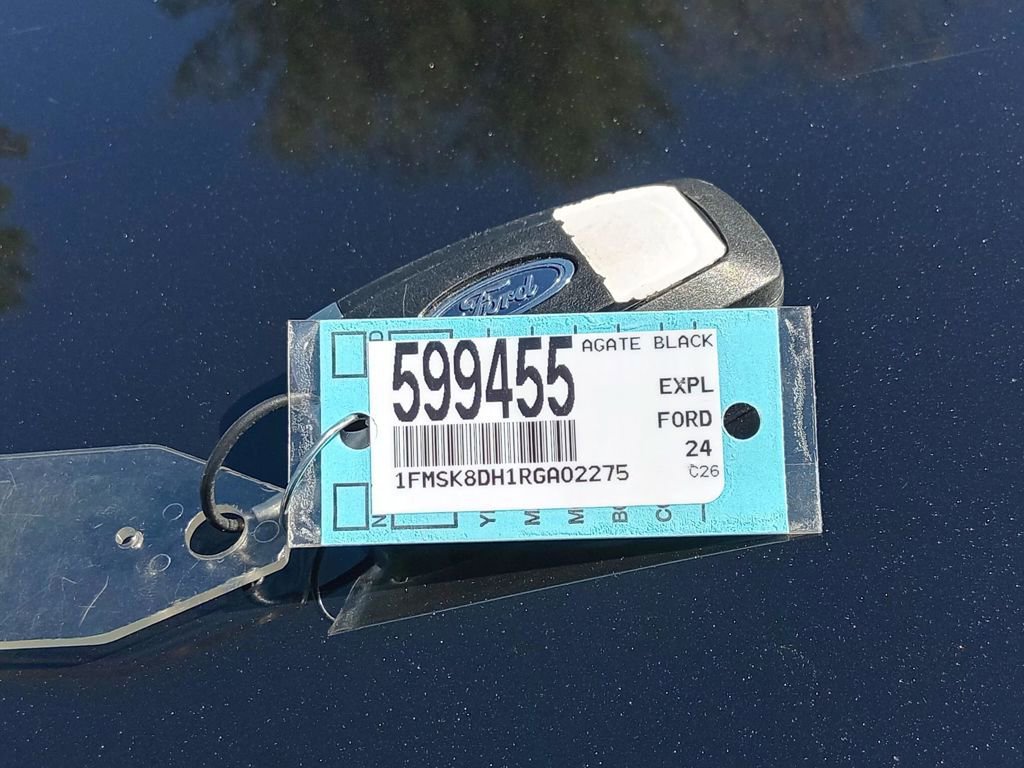 Certified 2024 Ford Explorer XLT w/ Equipment Group 202A AWD/4WD image 24