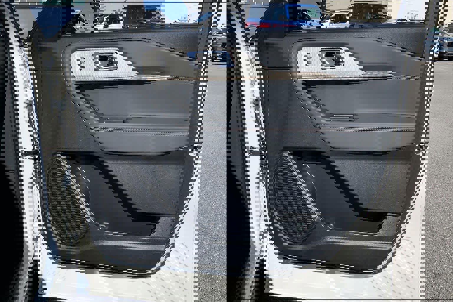 Certified 2025 Ford Explorer Active image 23