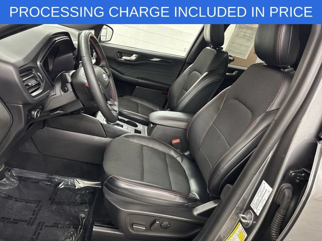 Certified 2023 Ford Escape ST-Line Select w/ Tech Pack #2 AWD/4WD image 3